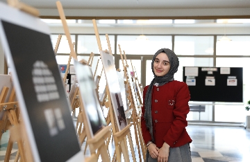 Öğrencimiz Rümeysa Günel İlk Kişisel Fotoğraf Sergisini Açtı