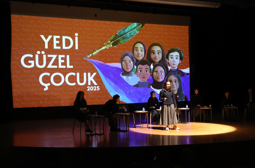 "Yedi Güzel Çocuk" Şiir Kitabı Okurlarıyla Buluştu!