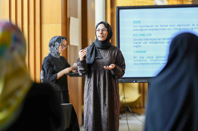 Sınırların İnşası: “Güvenli Bağlar” Veli Atölyesi