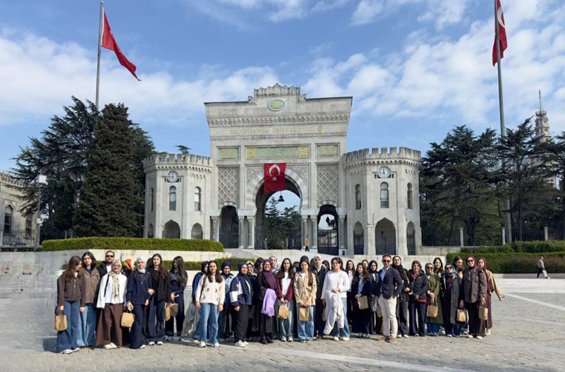 In the Footsteps of Wisdom and Literature: A Journey from Divan Yolu to Gülhane