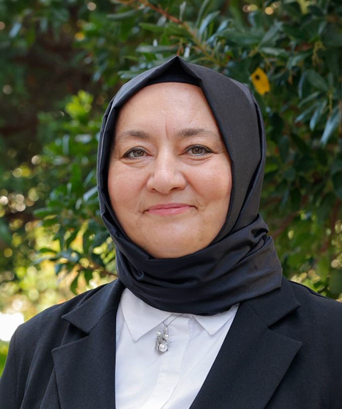 Öznur ÖZMUTLU BAYRAK